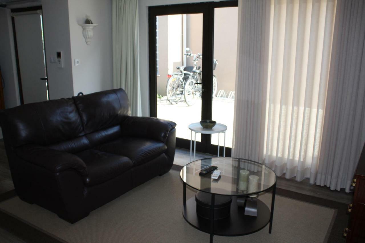 Areia Beach Guest House วิลาโดคันด์ ภายนอก รูปภาพ